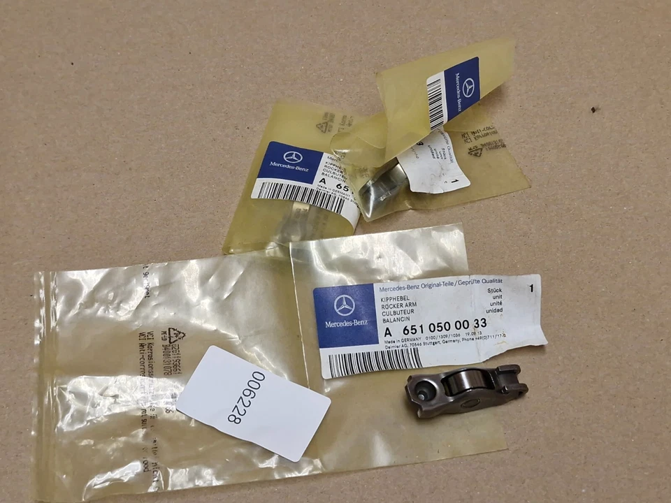 Mercedes Sprinter W906 Vito W639 Rocker Arm X3 A6510500033 Genuine NEW OEM - Image 1 of 4