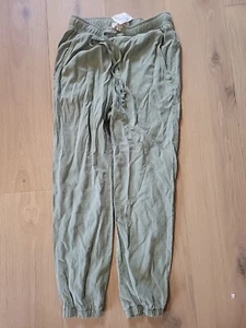 Pantaloni jogger Anthropologie CLOTH & STONE Easy verde oliva con coulisse nuovi con etichette taglia XS - Foto 1 di 4