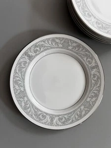 Imperial China W. Dalton Whitney Pattern 5671 6-1/2” Bread Plates - Picture 1 of 5