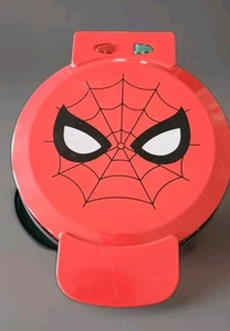 Marvel Classic Spiderman Waffle Maker - Picture 1 of 3