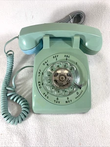 Vintage 1970s Bell System Western Electric Blue Rotary Dial Desk telephone works - Picture 1 of 11