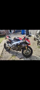 APRILIA RSV4 FACTORY 2009 BREAKING 2010 1000CC 09 10 - Picture 1 of 1