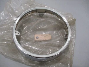 NOS Yamaha OEM Headlamp Rim 1973-1975 RD250 RD350 1969-1970 DS6 235-84315-60 - Picture 1 of 2