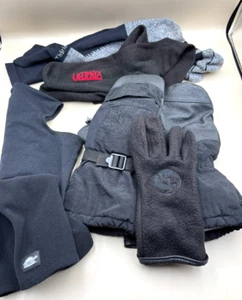 Ski gloves with liners, 2 baklavas (1 fleece 1 polypropylene) 2 sets of ski sock - Picture 1 of 13