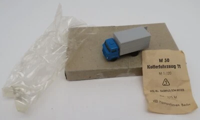 VEB DDR Scala N°1/120 DDR Camion Ifa W50 Camion Con Porte Blu+Bustina+Istruzioni - Immagine 1 di 4