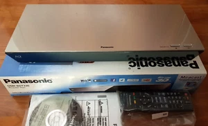 PANASONIC DMP-BDT330 BLU-RAY 3D PLAYER - CON ACCESSORI - SOLO PER PARTI RICAMBIO - Imagen 1 de 8