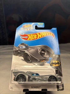 Hot Wheels 2017 HW Month Batmobile Batman 2/5, 134/365 - Picture 1 of 5