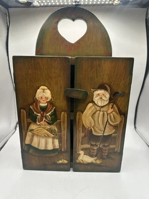 De colección~Primitivo~Am Folk Art~Gabinete de almacenamiento de madera~Puertas~Pintado a mano~Mesa/colgante Foto 1 de 4