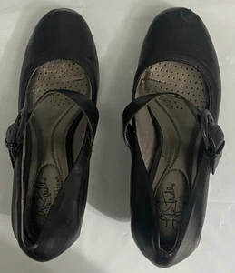 C009 - LIFE STRIDE DRESS SHOES - WOMEN'S SIZE 7M - Excellent Condition - Picture 1 of 5