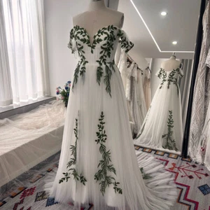 Olive Green Leaves Spring Wedding Dresses Sweetheart Sleeves Tulle Bridal Gowns - Picture 1 of 10