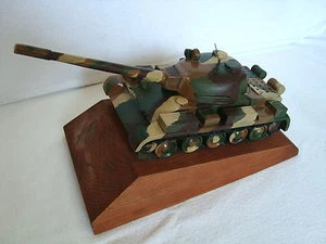 Tanque de hierro vintage T 55 premio del ejército de la era de la Guerra Fría al teniente coronel búlgaro - Imagen 1 de 12