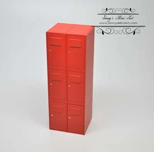 1:12 Dollhouse Miniature Locker Unit in Red Gym DMUK M240R - Picture 1 of 4