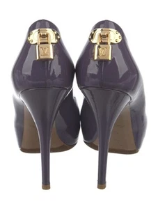 LOUIS VUITTON charol ¡Oh, de verdad! Zapatos de salón LV Lock talla 40 cuero - Imagen 1 de 12