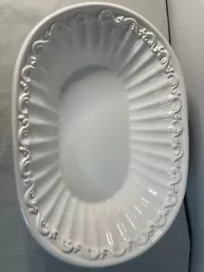 Beautiful Embossed White Oval Bowl, Made in Italy, Cottage Core - Picture 1 of 7