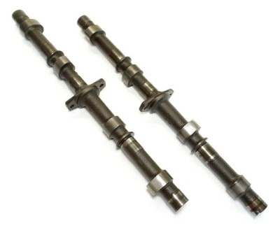 Suzuki GSX600F Katana, GSF600S Bandit, распределительные валы / кулачки. Впускной и выпускной коллекторы. - Изображение 1 из 4