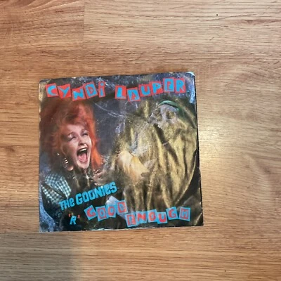 CYNDI LAUPER * 45 * The Goonies 'R' Good Enough * 1985 * ORIGINAL 45 Excellent Foto 1 de 4