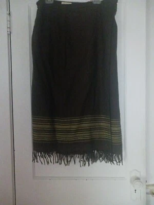 Falda envolvente Rena Rowan verde oliva con flecos mezcla de lana talla 18 Foto 1 de 4