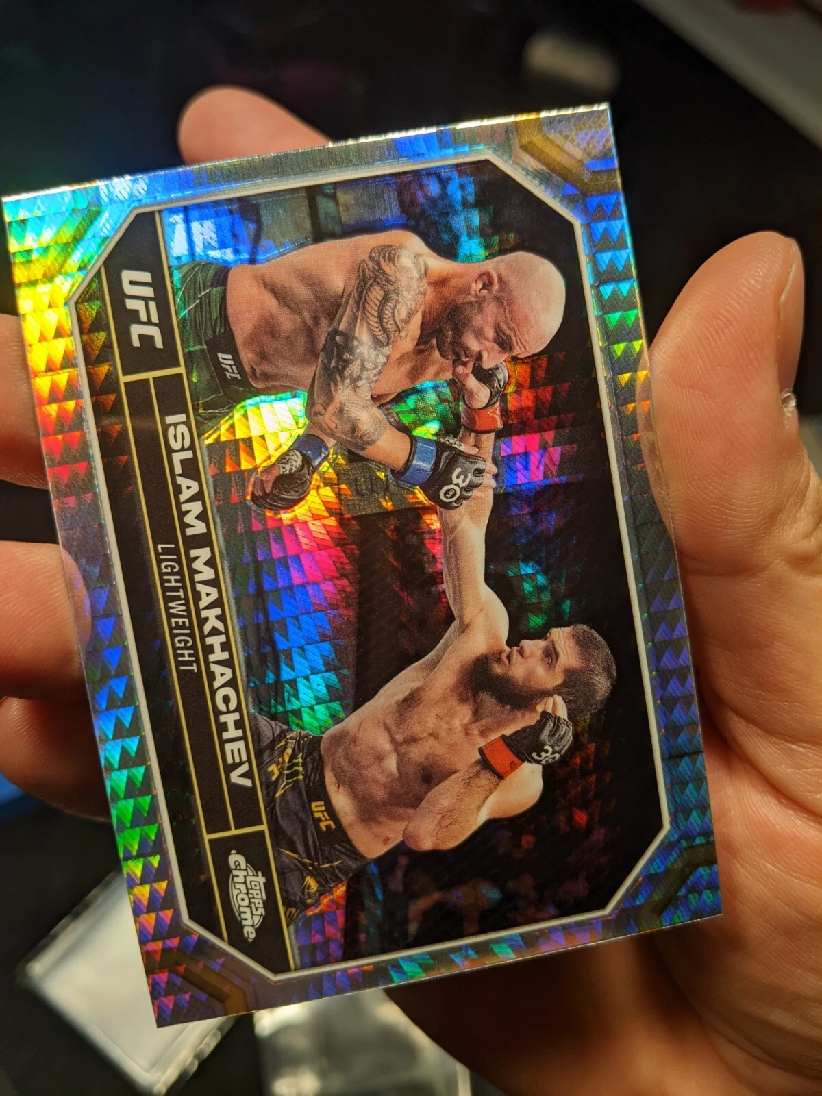 2023-2024 Topps Chrome UFC #80 Islam Makhachev Prism Refractor