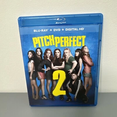 PITCH PERFECT 2  (Blu ray + DVD + Digital) 2 disc set (Digital Code Good!) Foto 1 de 3