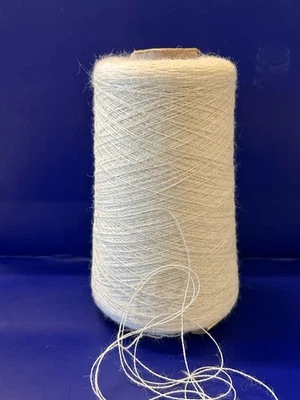 Carrete de cono de encaje Perú puro suave bebé hilo de alpaca 11,1 oz 314 gr 8007 blanco roto C Foto 1 de 4