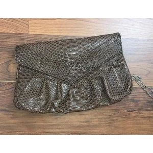 UE braune Faux Alligator Clutch Handtasche Y2K Abend Statement Umschlag Klappe Druckknopf - Bild 1 von 3