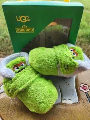 Botín Ugg Bixbee "Oscar" TOTALMENTE NUEVO Niño 4/5C Foto 1 de 4