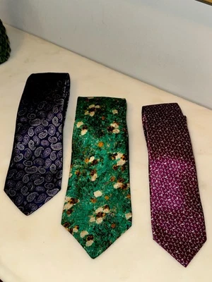 Lote de 3 Corbatas LANVIN 100% Seda - Hechas en Francia Foto 1 de 4