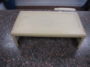 Genuine Apple II II+ IIe III Computer Monitor Stand 815-0540 Rev. A - Picture 1 of 4