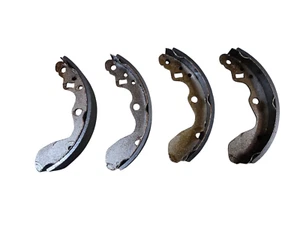 Brake Shoe Suzuki Carry DA52T DB52T DG63T K6A DA16T DA63T DA65T Mazda Scrum - Bild 1 von 3