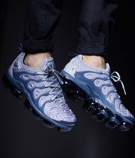 vapormax plus squalo