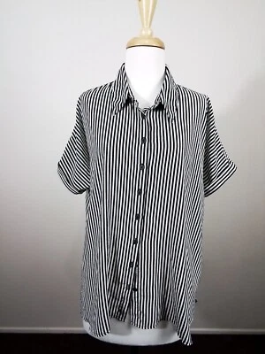 Blusa a rayas rosa visk abotonada manga corta talla XS (P) negra Foto 1 de 4