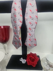 Bow Tie Diamond Tip Silk Floral Prints Gray And Red - Picture 1 of 14