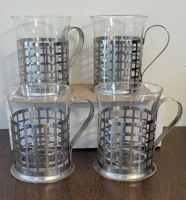 Juego de 4 tazas de vidrio modernas vintage en soportes metálicos Foto 1 de 4