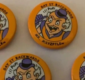 PROMO Mr. Mxyzptlk Say it Backwards Batman 2000 DC licensed pin NEW - Picture 1 of 2