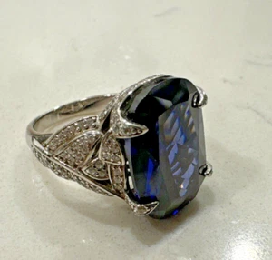 Vintage  Beautiful Sterling  Silver Blue Stone  Ring Size 8 - Picture 1 of 4