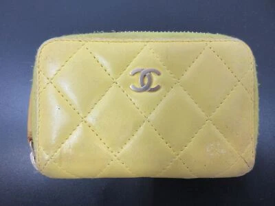 Подлинный CHANEL матлассе молнии вокруг монета сумочки кожаный бумажник желтый 102751 - Изображение 1 из 4