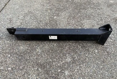 Lamborghini Gallardo 2004 - 2008 Rear Subframe LH Brace Used OEM P/N 400813087 - Image 1 of 4