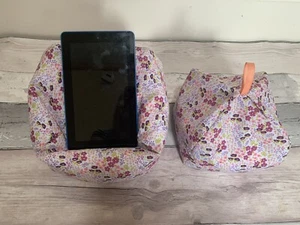 Wild Flowers iPad Mini Kindle Tablet Nook Desktop cushion Beanbag stand holder - Picture 1 of 4