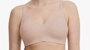 Reggiseno Chantelle Rose Comfort Chick Schiena Lisciante Completo Senza Fili 18J8 34 DDD Nuovo con etichette - Foto 1 di 4