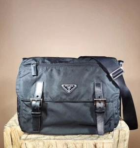 100% Authentic Prada Vitello Double Buckle Bag - Picture 1 of 12