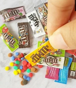 Miniature Dollshouse Accessories M&M's Chocolate Lolly Packets × Two 1/6th Scale - Picture 1 of 5