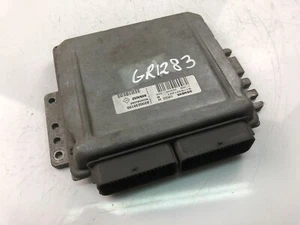 GR1283 RENAULT Control Unit ECU 8200235100 S118301221B - Picture 1 of 4