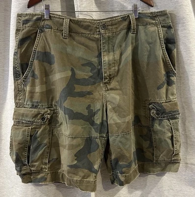 Vintage American Eagle Men’s Cargo Shorts 42 Camo Military Green Y2K - Image 1 of 4