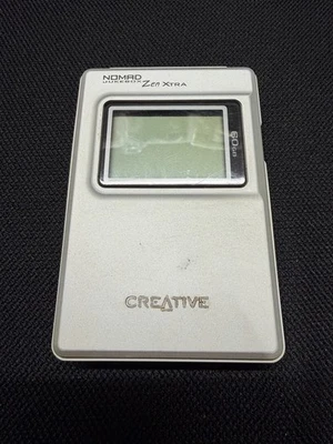 Creative Nomad Jukebox Zen Xtra 3.5” LCD Screen 60GB For Parts Or Repair Only - Image 1 of 4