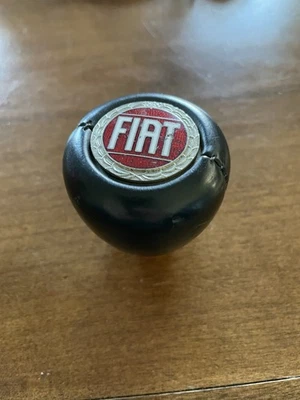 Pomo de cambio Fiat 850 Sport Spider 1971 Foto 1 de 4