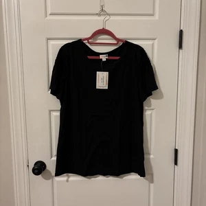LuLaRoe Stephanie Flutter Smock Sleeve Top - Medium Black - Item#519 - Picture 1 of 6