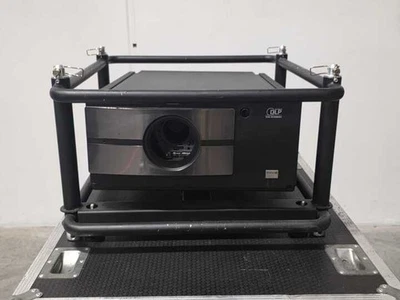 Barco RLM-W8 3-Chip DLP Projector – 8,000 Lumens, WUXGA - Image 1 of 4