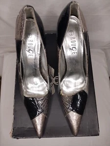 HELIUM 'FLY' METALLIC AND BLACK FAUX CROCODILE PUMPS BY ROUGE WOMEN'S SIZE 9 - Picture 1 of 9