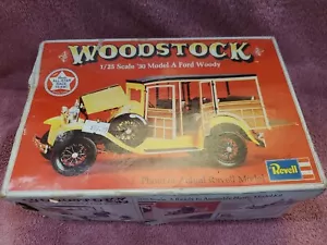 Kit de modelo de plástico Woodstock modelo A para Ford Woody Revell - Imagen 1 de 6