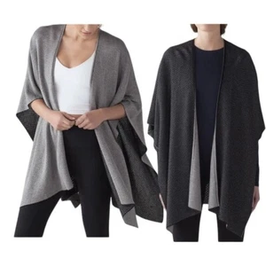 Lululemon Mandela Cashmere Blend Soft Knit Reversible Black Gray Wrap Metal Logo - Picture 1 of 8